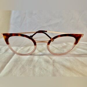 Anne et Valentin Dessin 3 Color 20A23